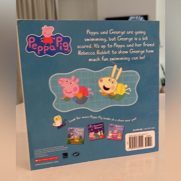 Peppa Pig goes swimming book - Picture 2 of 2